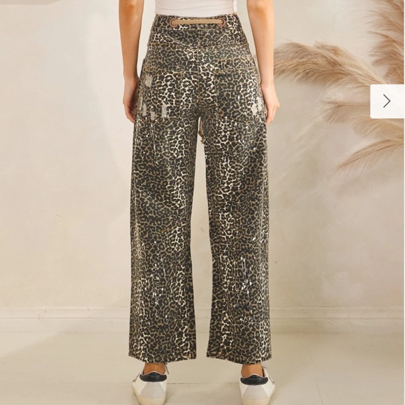 Oli & Hali “ San Antonio 2 ” Oli and Hali WASHED ANIMAL PRINT BARREL JEANS 36 - Picture 5 of 6